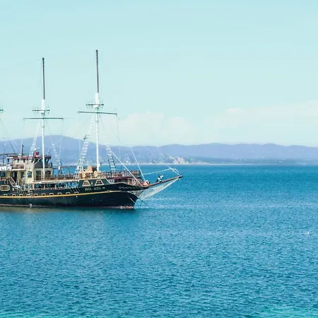 Angelina Otel Ormos Panagias