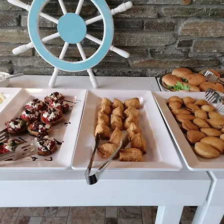 Hotell Angelina Ormos Panagias