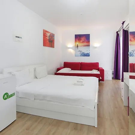 Otel Angelina Ormos Panagias