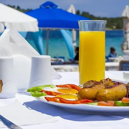 Hotell Angelina Ormos Panagias