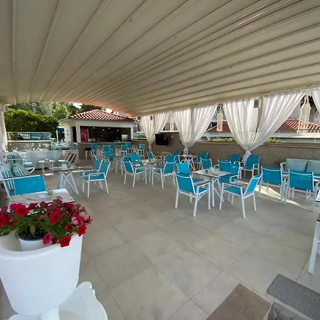 Hotel Angelina Ormos Panagias