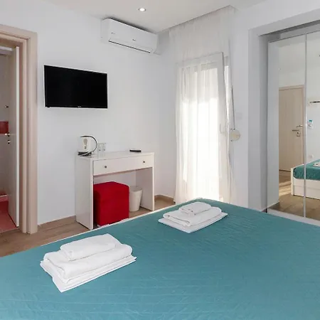 Angelina Hotel Ormos Panagias