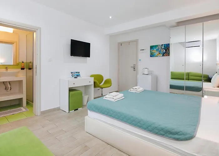 Angelina Hotel 2*
