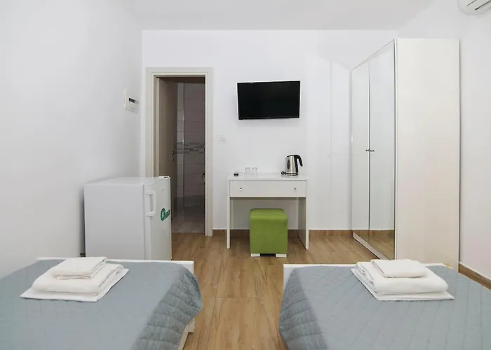 Angelina Hotel Ormos Panagias