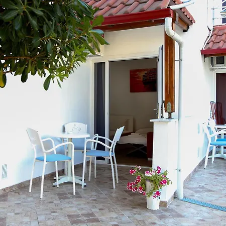 Angelina 2* אורמוס פנגיאס