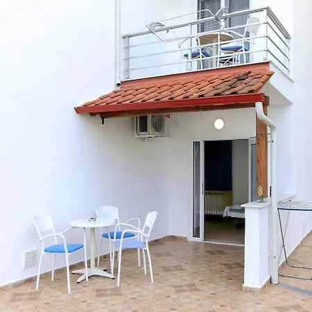 Hotel Angelina Ormos Panagias